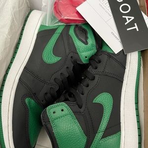 Air Jordan Pine Green 1’s